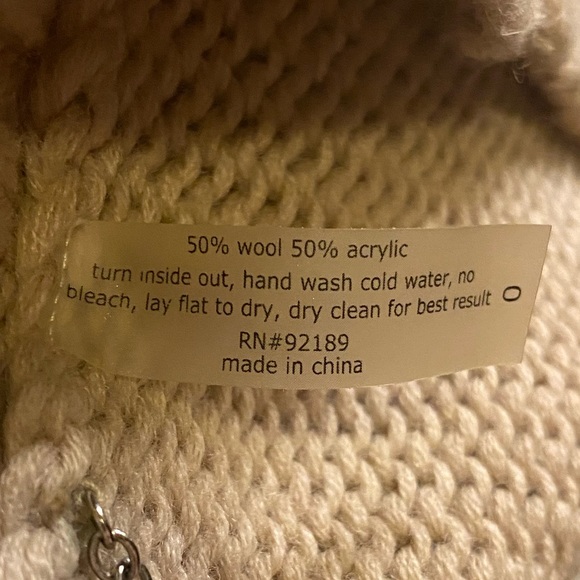 Corson sweater - Picture 3 of 3